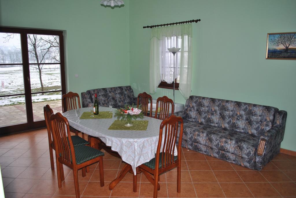 Apartments - Turisticna Kmetija Vrbnjak Ljutomer Extérieur photo